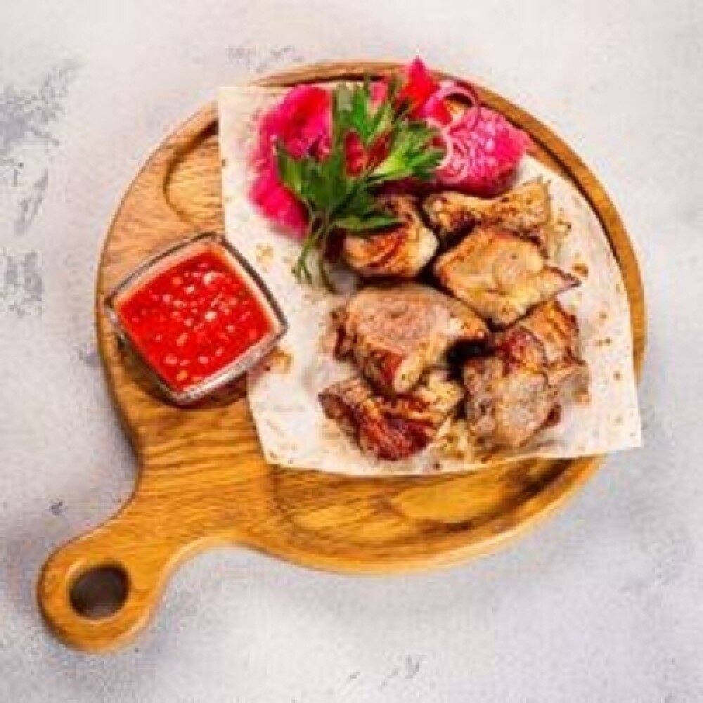 Шашлык из свиной шеи.