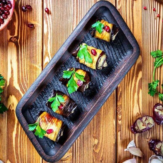 Рулетики из баклажан