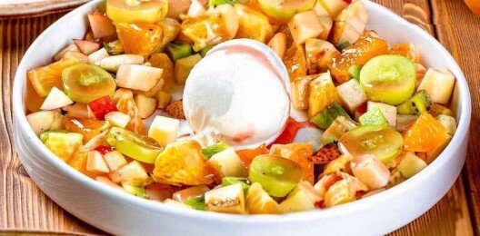 Салат фруктовый