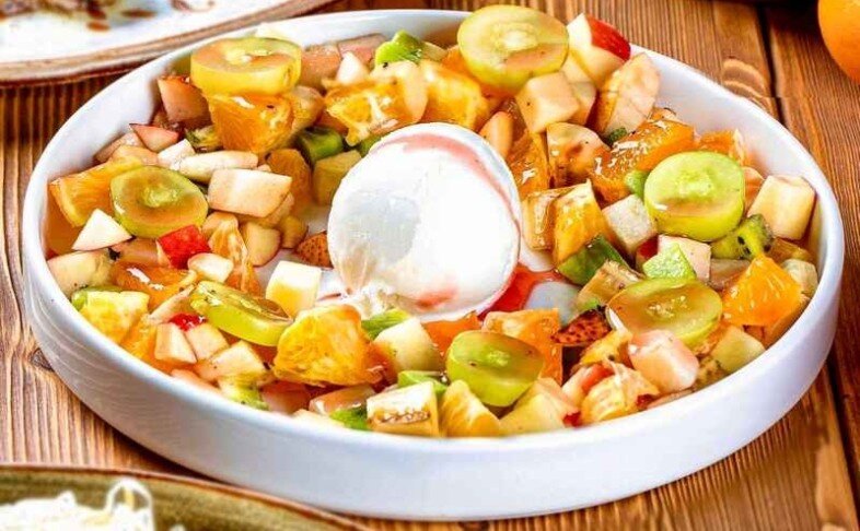 Салат фруктовый