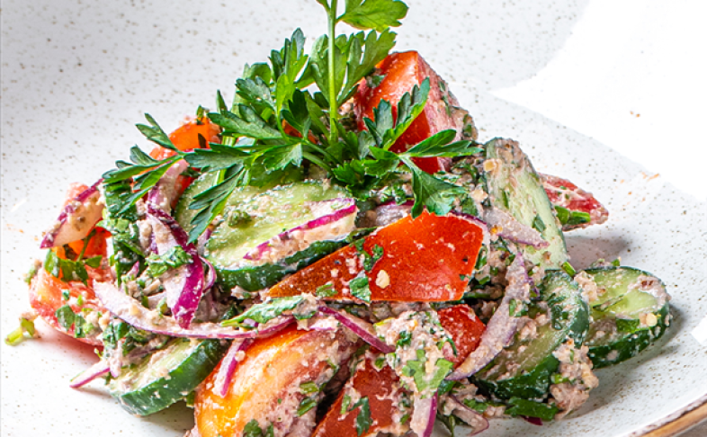 Овощной по-грузински с грецким орехом