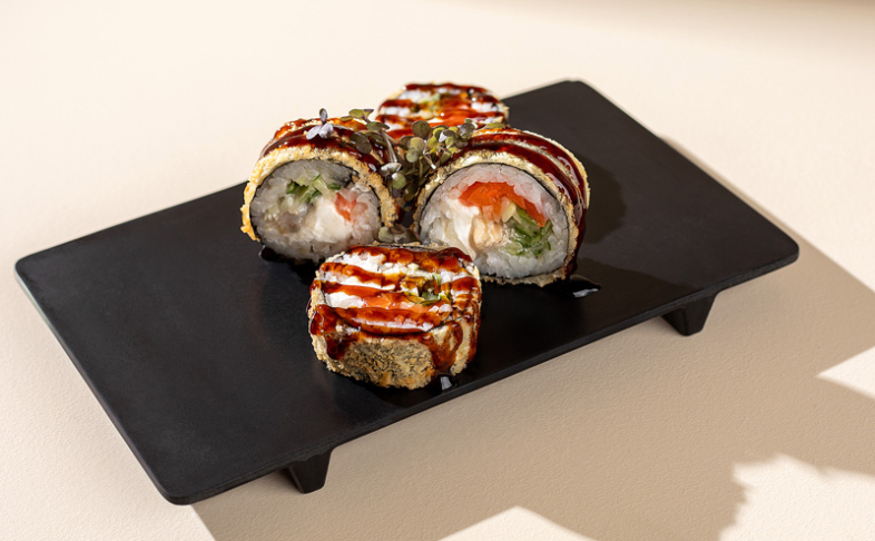 Ролл Горячий с угрём и лососем (4 шт) 145г