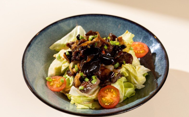 Тёплый салат "Гю киноко" 320г