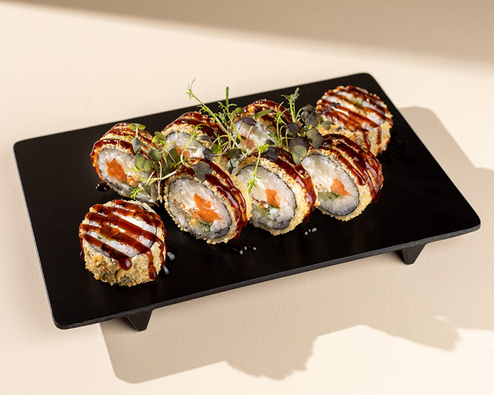 Ролл Горячий с угрём и лососем 290г