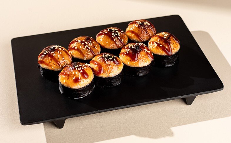 Ролл запеченный с угрём 290г