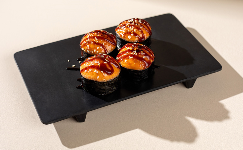 Ролл запеченый с угрём (4 шт) 150г