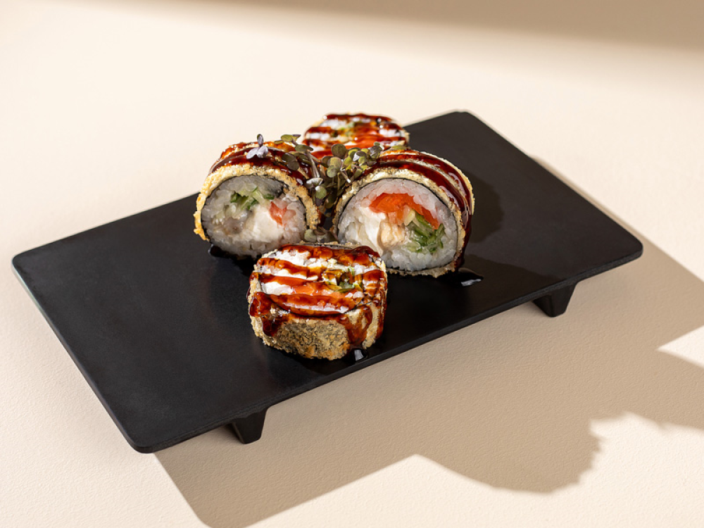 Ролл Горячий с угрём и лососем (4 шт) 145г