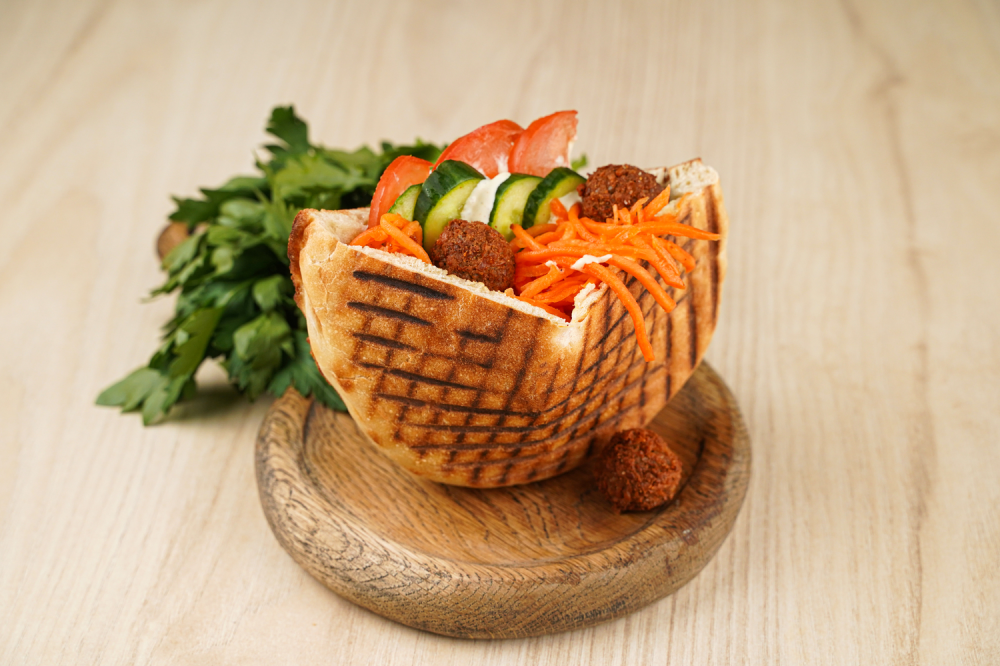 Шаверма с фалафелем