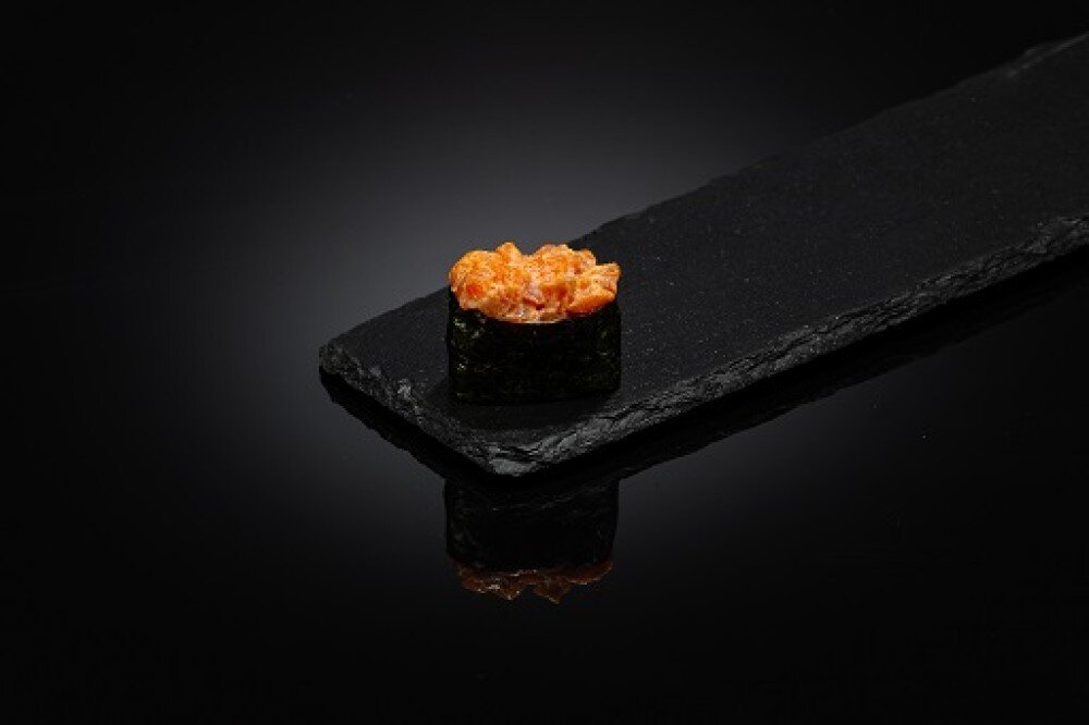 Гункан "Спайси лосось"