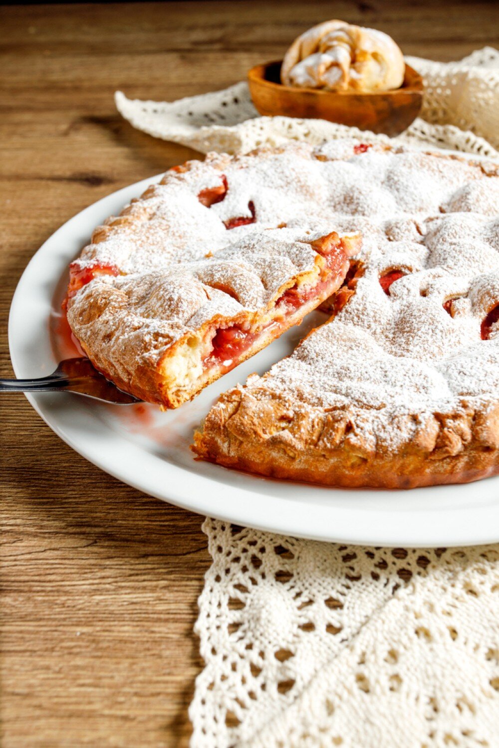 Пирог с клубникой 600гр