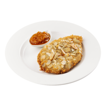 Шницель из индейки в ореховой корочке с яблоками