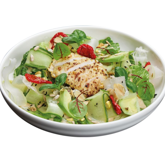 Зеленый салат с цыпленком гриль