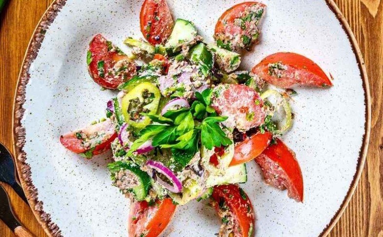 Овощной по-грузински с грецким орехом