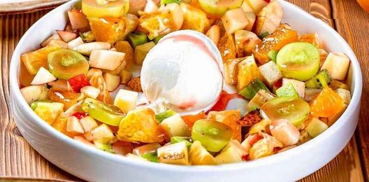 Салат фруктовый