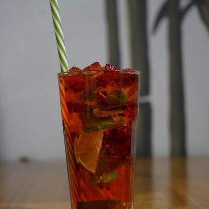 МОХИТО КЛУБНИЧНЫЙ 300 МЛ.