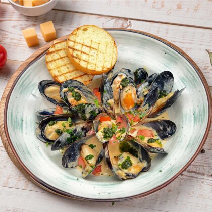 Мидии в сливочном соусе, 300 г