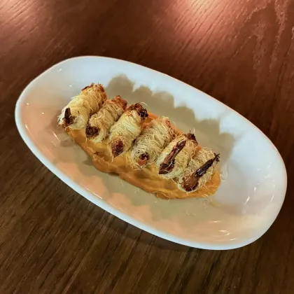 *Креветки Катаифи с соусом Том Ям