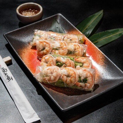 ГОЙ КУОН С КРЕВЕТКОЙ И МАНГО