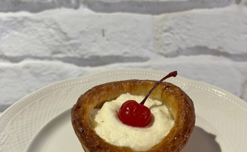 Дэниш с вишней