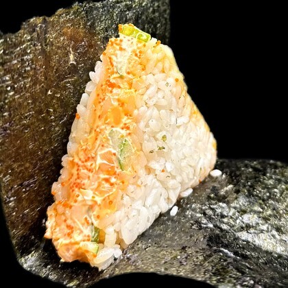 Онигири с креветкой