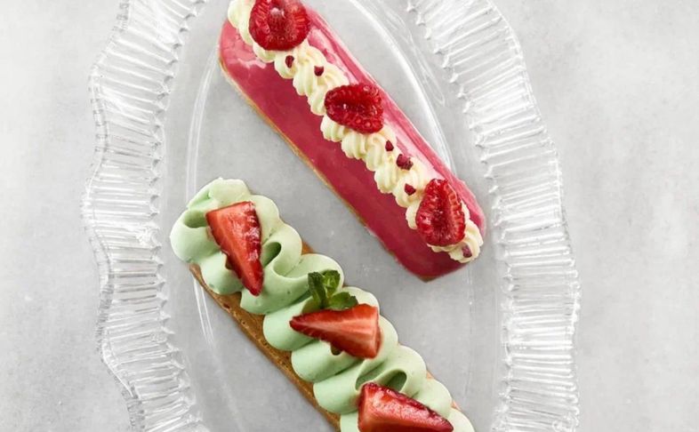 Эклер Клубника-Базилик