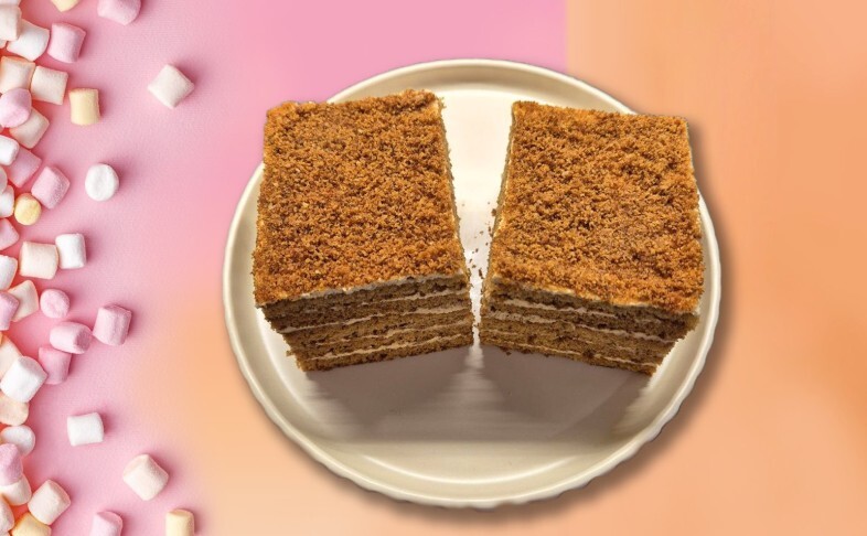 Торт Сметанник 1 Кусочек