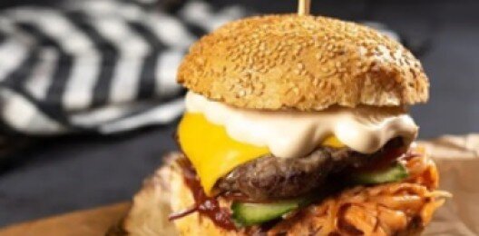 Бургер с мраморной говядиной