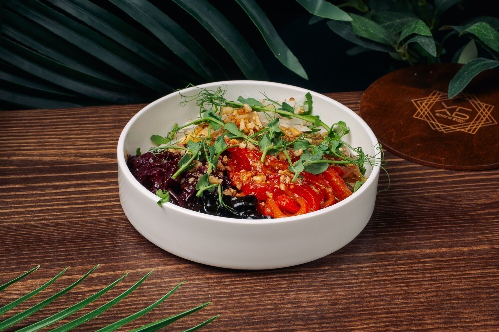 Татарский салат с редькой и языком