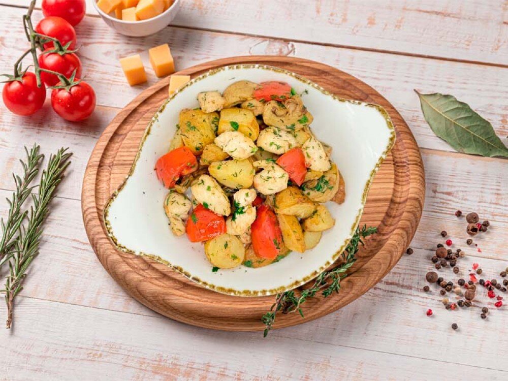 Курица с овощами, 300 г