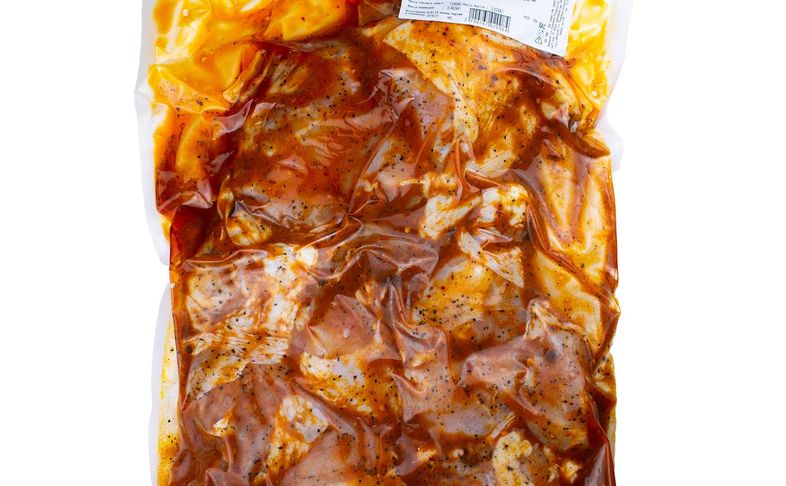 МИКС КУРИНЫЙ БЕЗ КОСТИ В КРАСНОМ МАРИНАДЕ 6 КГ