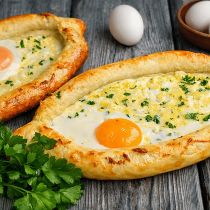 Хачапури по-аджарски