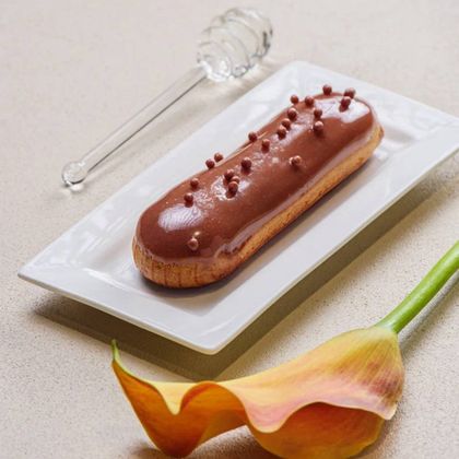 Эклер Карамельный