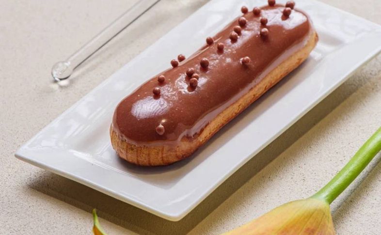 Эклер Карамельный