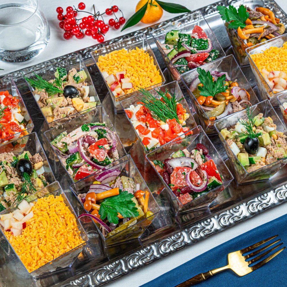 Ассорти легких салатов на 15 персон "Салатный букет"