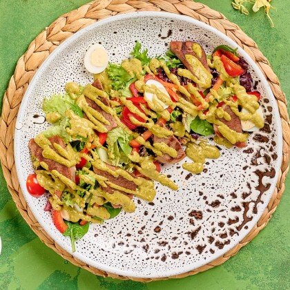 Салат с говяжьим языком