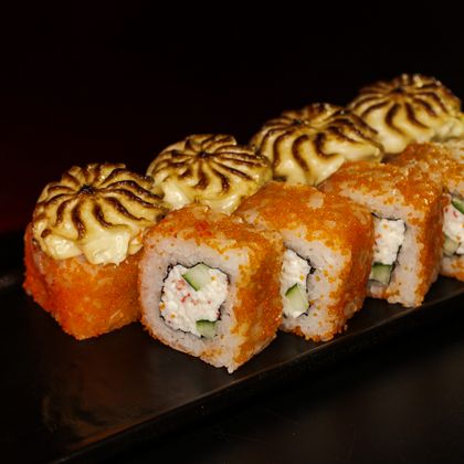 Калифорния Хот под яки соусом