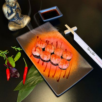 Флайм ролл с лососем