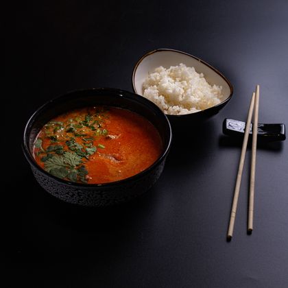 Том Ям с курицей 1/2