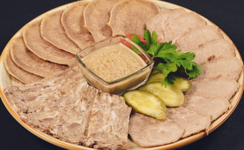 Мясная тарелка
