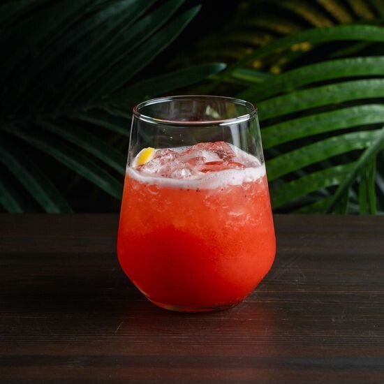 Малина-ваниль коктейль