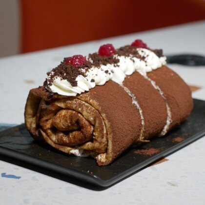 Блинный рулет ОРЕО 100гр 125р (весовой блюдо)