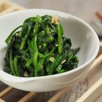 Салат из шпината