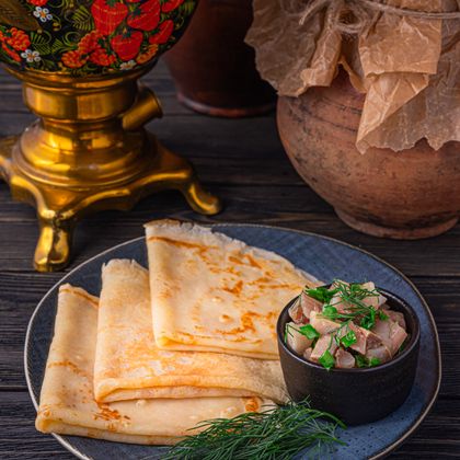 Блины с селедочкой пряного посола (солим сами)