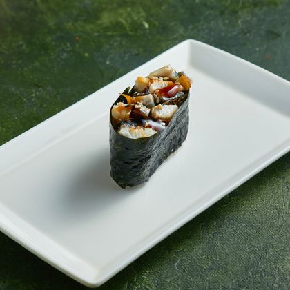 С угрем острые