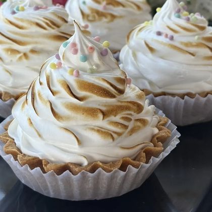 Корзинка с белковым кремом 1 порц