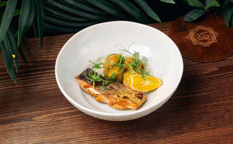 Филе форели с брюссельской капустой