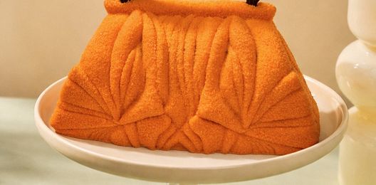 Муссовый бенто-торт Сумочка