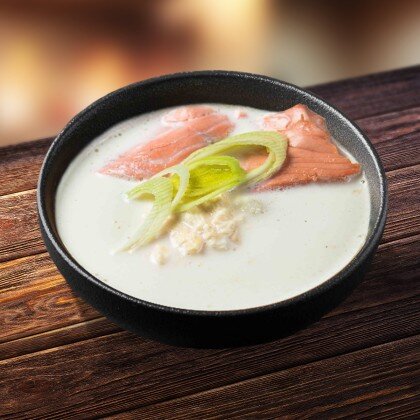 Сливочный суп с лососем