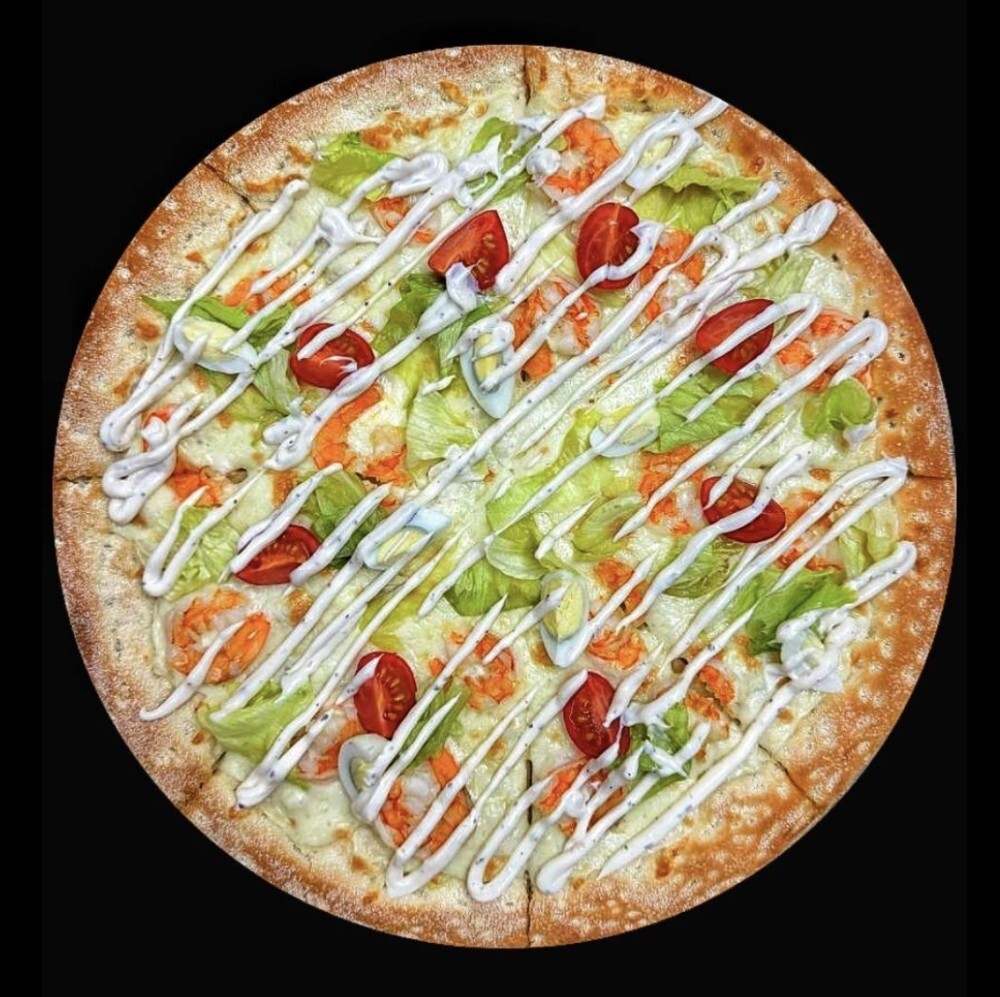 Пицца «Цезарь с креветками»