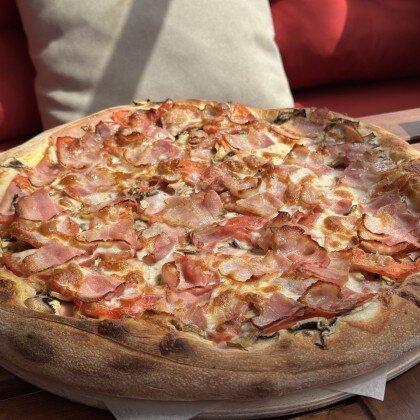 Гига-пицца Хрючило или Подружка Пеппы 1,8 кг